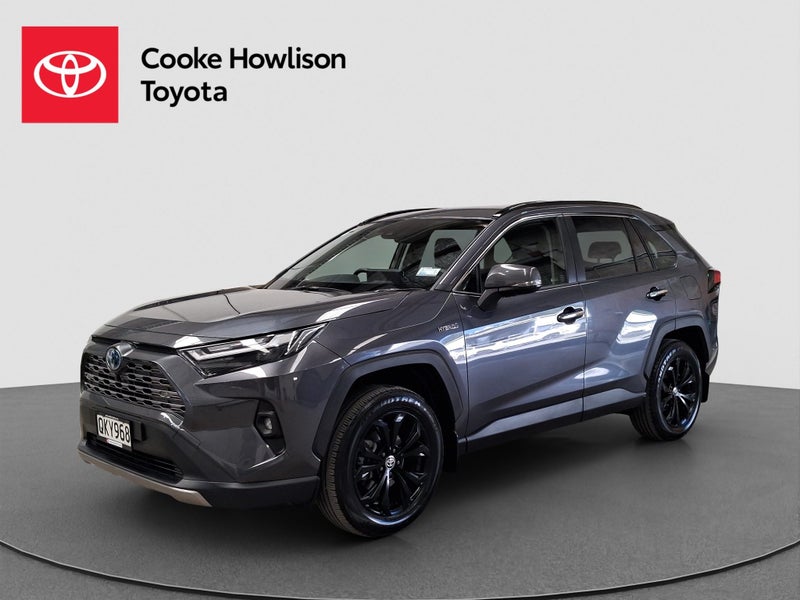 2024 Toyota RAV4 Limited 2.5L Hybrid image 3