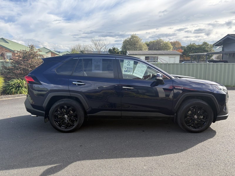 2024 Toyota RAV4 Limited 2.5P HV ECVT AWD SUV/5... image 2