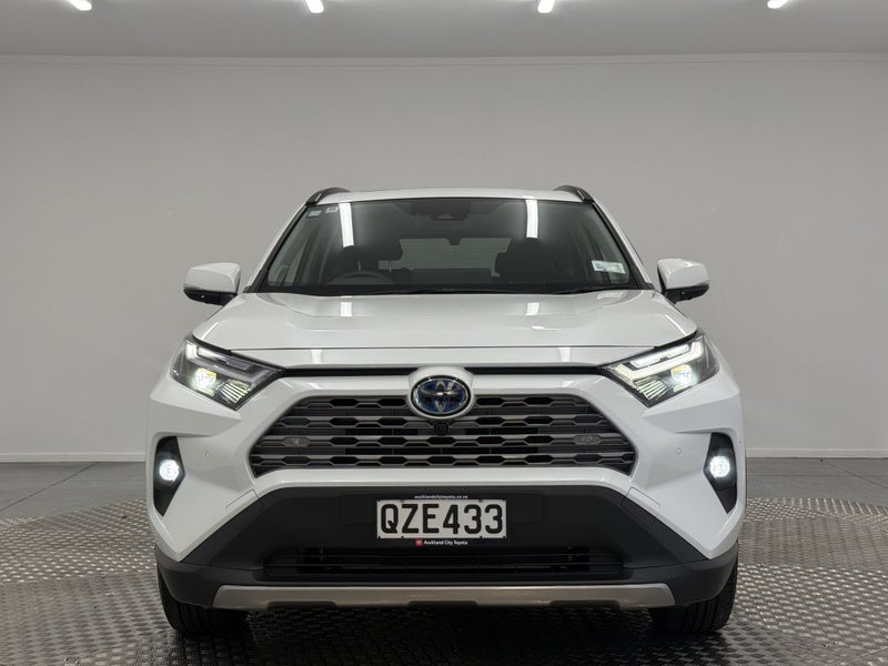 2024 Toyota RAV4 Limited 2.5P HV ECVT AWD SUV/5... image 5