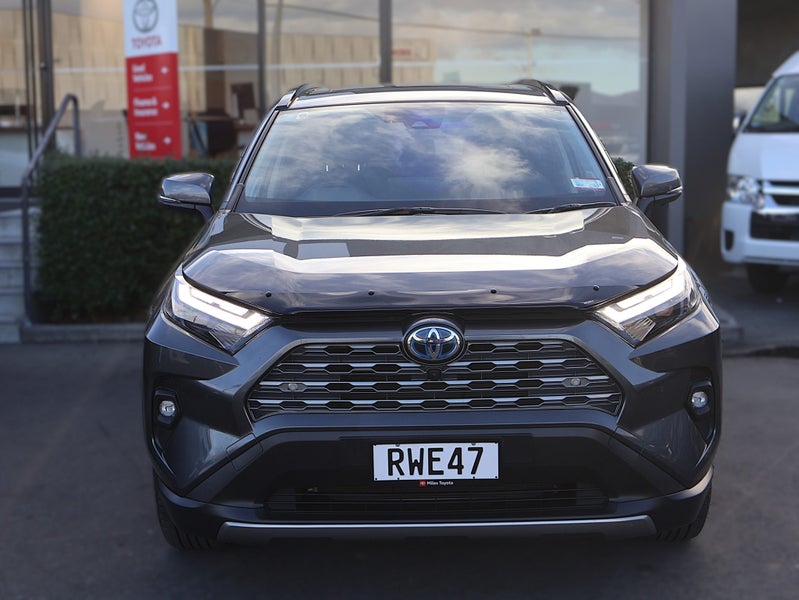 2024 Toyota RAV4 Limited 2.5P HV ECVT AWD SUV image 2