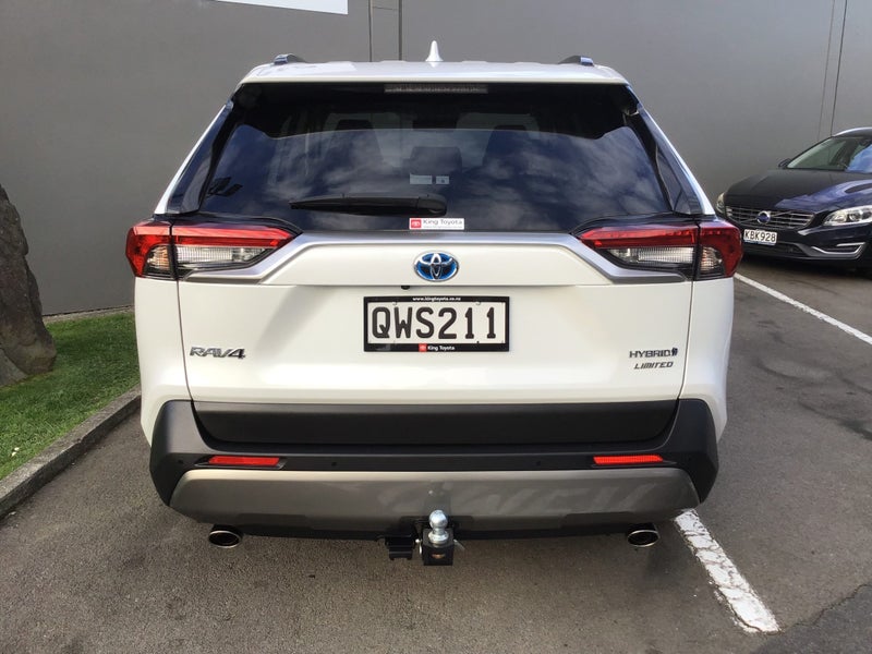 2024 Toyota RAV4 Limited 2.5P Hybrid NZ New image 3