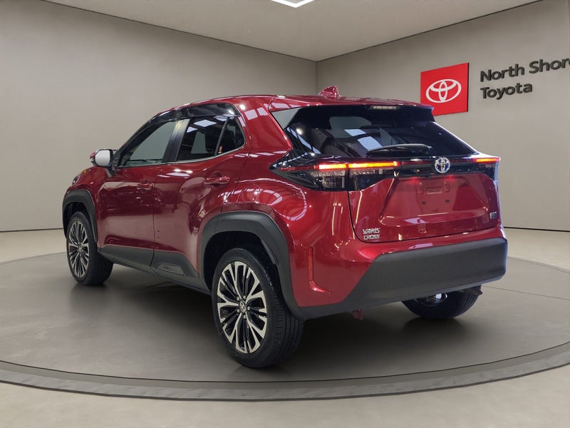 2024 Toyota Yaris Cross 1.5L Hybrid Z 2WD SUV image 5