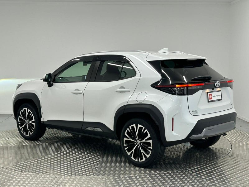 2024 Toyota Yaris Cross Cross 1.5 Hybrid Z Adve... image 5