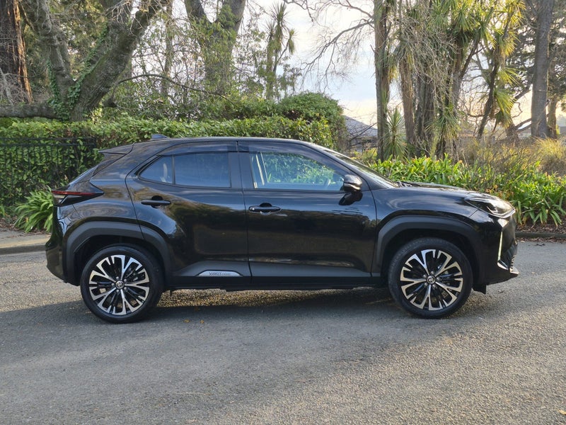 2024 Toyota Yaris Cross Cross 1.5 Hybrid Z CVT... image 2