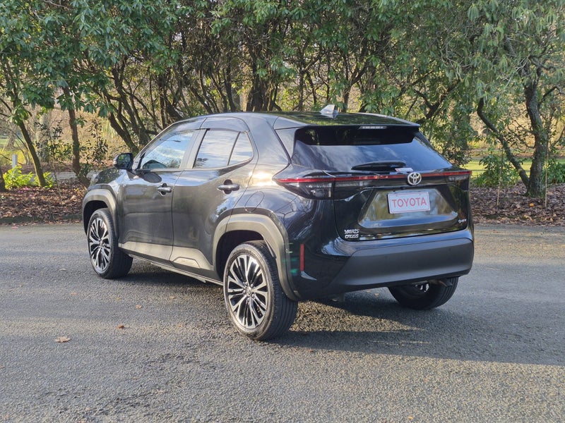 2024 Toyota Yaris Cross Cross 1.5 Hybrid Z CVT... image 4