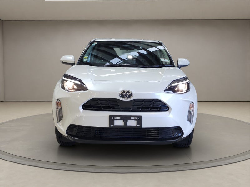 2024 Toyota Yaris Cross Cross 1.5L Hybrid U FWD... image 2