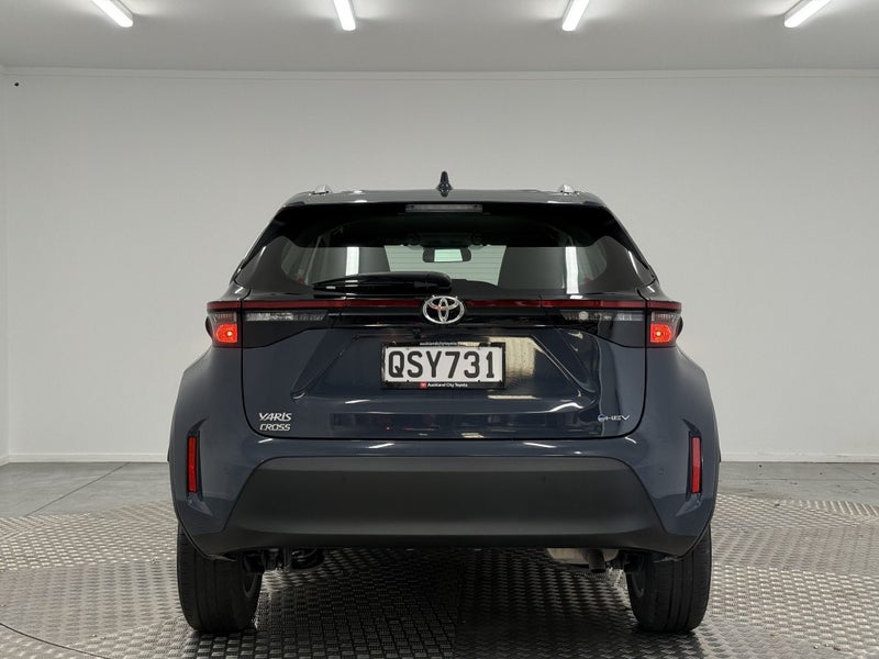 2024 Toyota Yaris Cross Cross GX 1.5 hybrid image 4