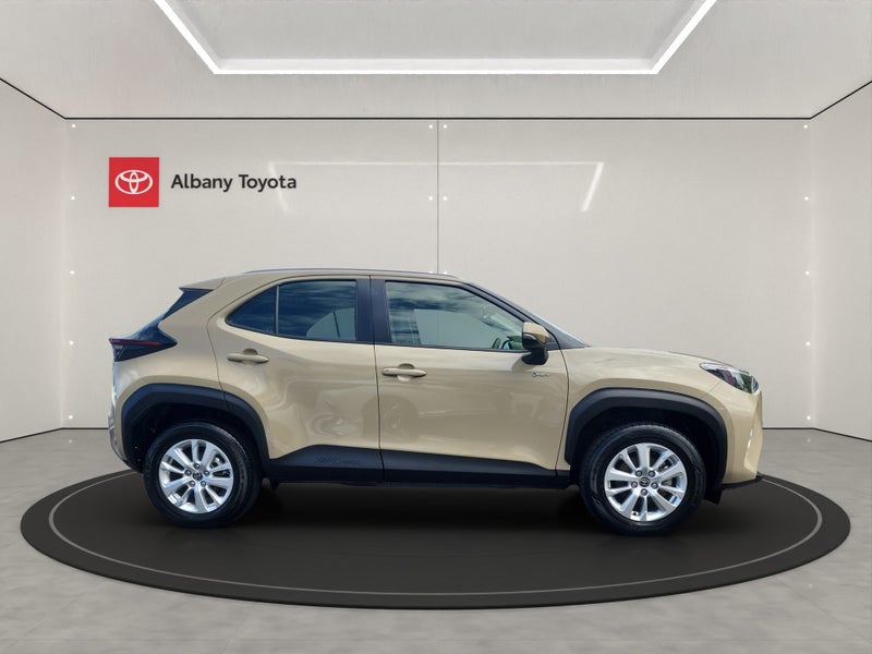 2024 Toyota Yaris Cross Cross GX 1.5P HV ECVT F... image 2
