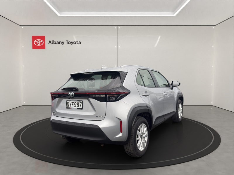 2024 Toyota Yaris Cross Cross GX 1.5P HV ECVT F... image 3