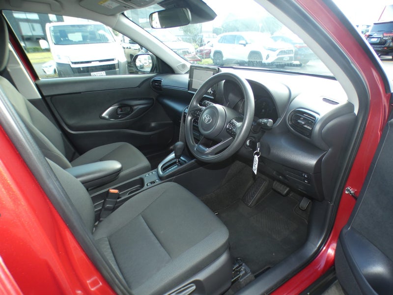 2024 Toyota Yaris Cross Cross GX 1.5P HV ECVT F... image 2
