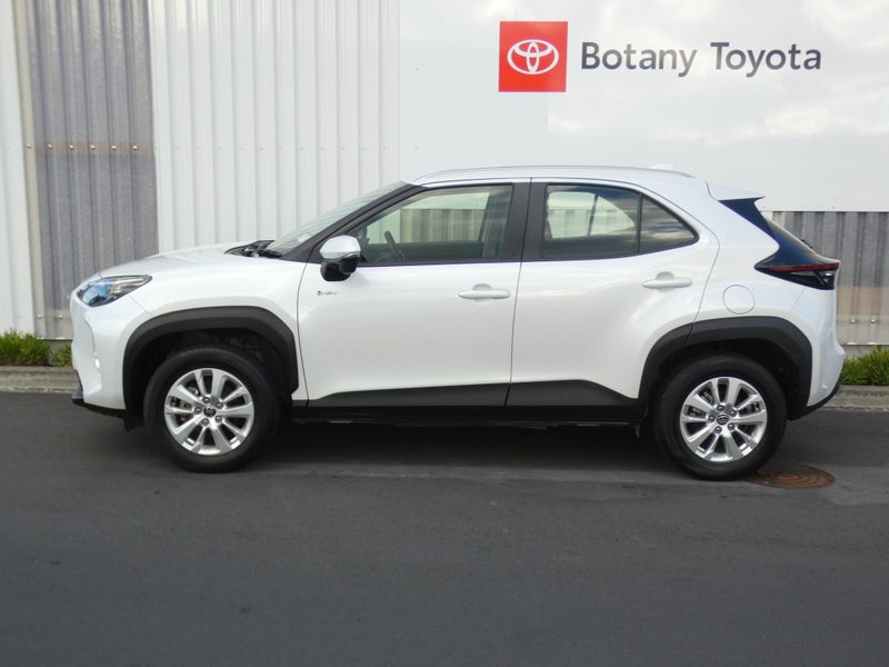 2024 Toyota Yaris Cross Cross GX 1.5P HV ECVT F... image 4