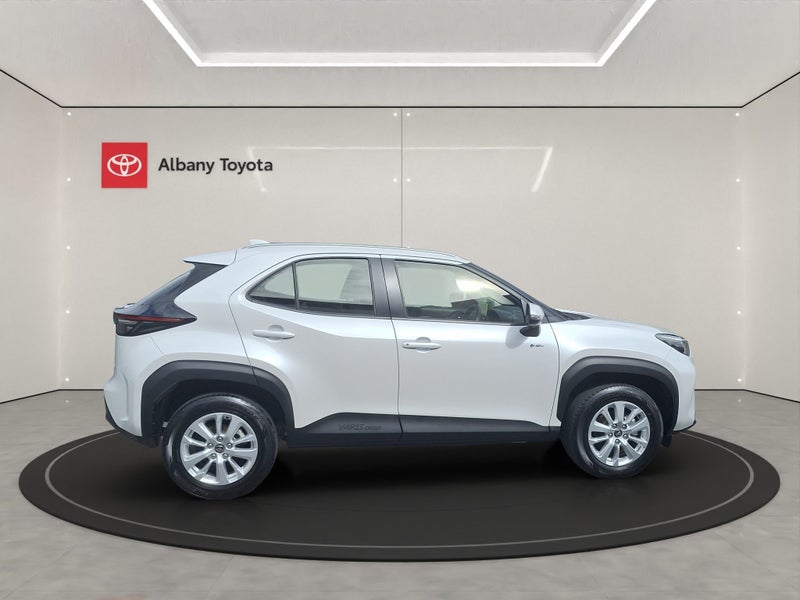 2024 Toyota Yaris Cross Cross GX 1.5P HV ECVT F... image 2