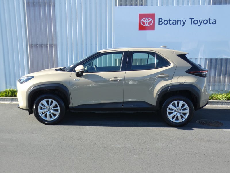 2024 Toyota Yaris Cross Cross GX 1.5P HV ECVT F... image 4