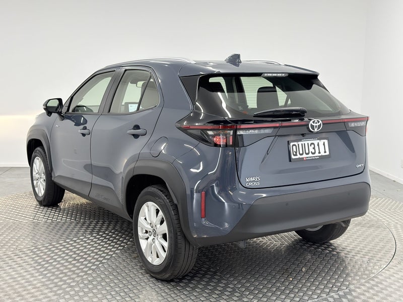 2024 Toyota Yaris Cross Cross GX 1.5P Hybrid image 5