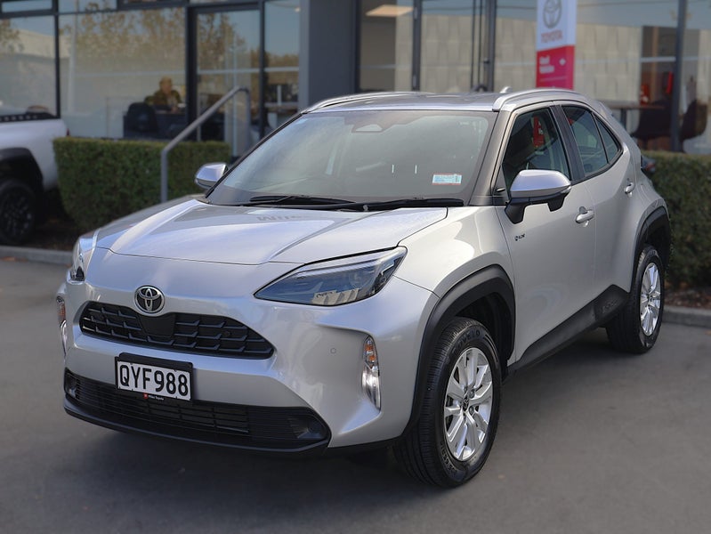 2024 Toyota Yaris Cross Cross GX 1.5P Hybrid FWD image 3