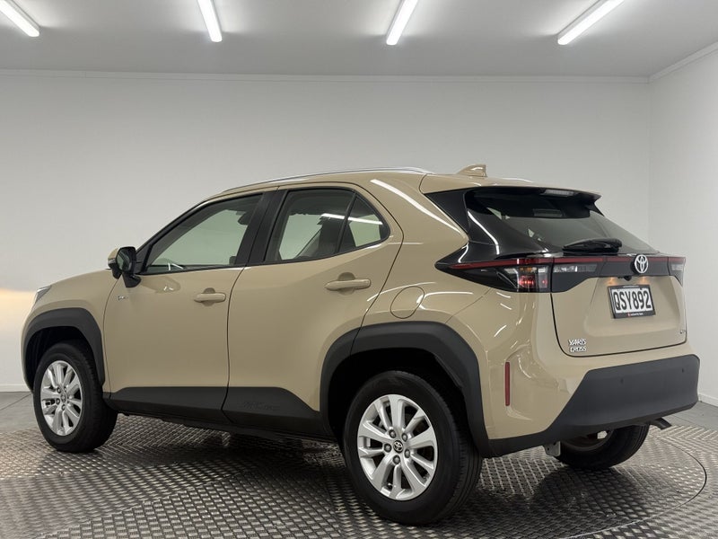 2024 Toyota Yaris Cross GX 1.5 Hybrid image 5