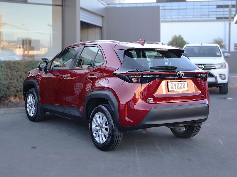 2024 Toyota Yaris Cross GX 1.5 Hybrid image 4