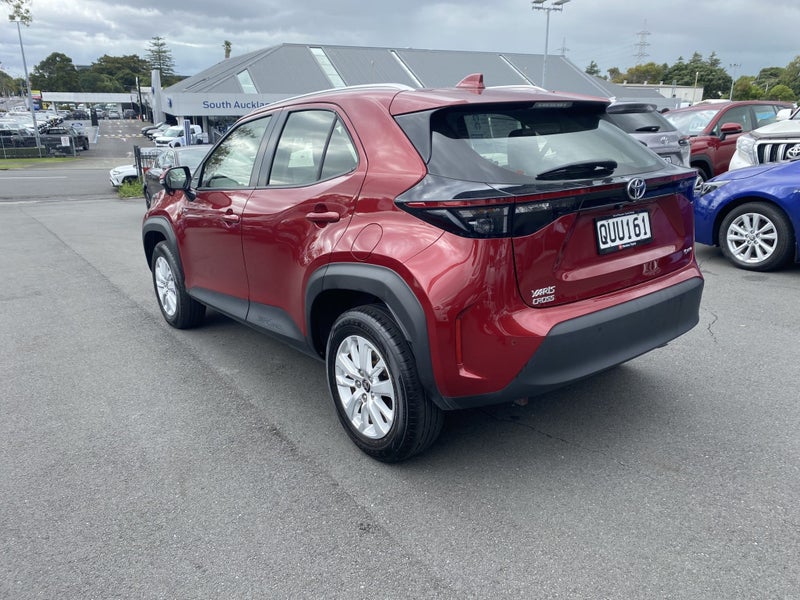 2024 Toyota Yaris Cross GX 1.5 Hybrid image 5