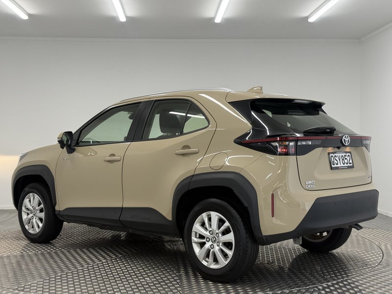 2024 Toyota Yaris Cross GX 1.5 Hybrid image 5