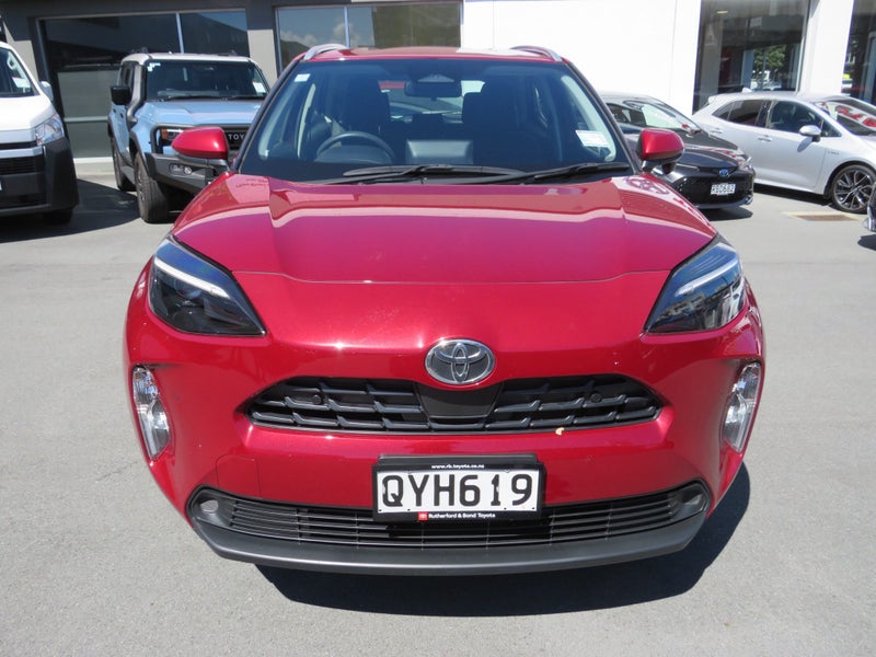 2024 Toyota Yaris Cross GX 1.5 Hybrid ECVT FWD... image 2