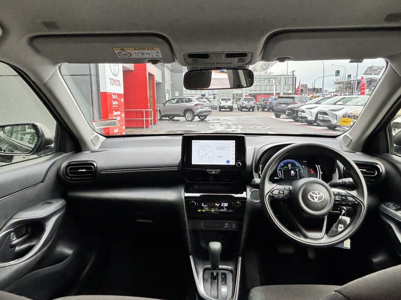 2024 Toyota Yaris Cross GX 1.5 HYBRID POPULAR C... image 2