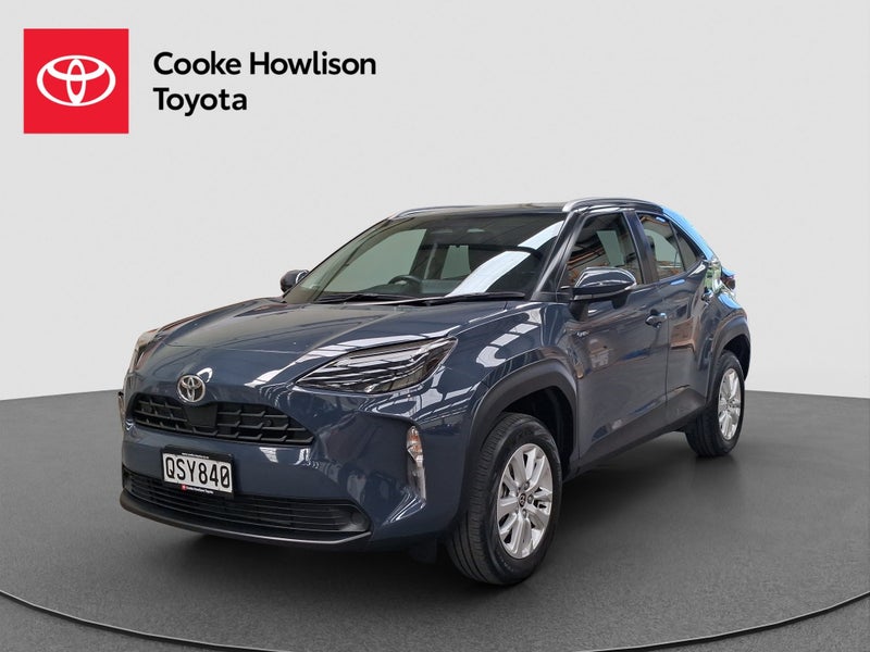 2024 Toyota Yaris Cross GX 1.5L Hybrid image 3