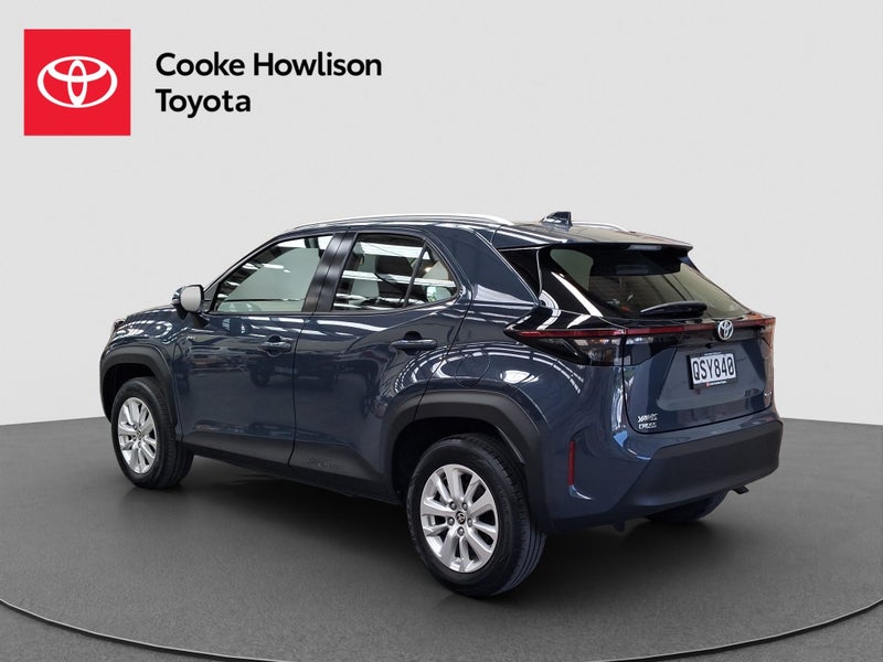 2024 Toyota Yaris Cross GX 1.5L Hybrid image 4