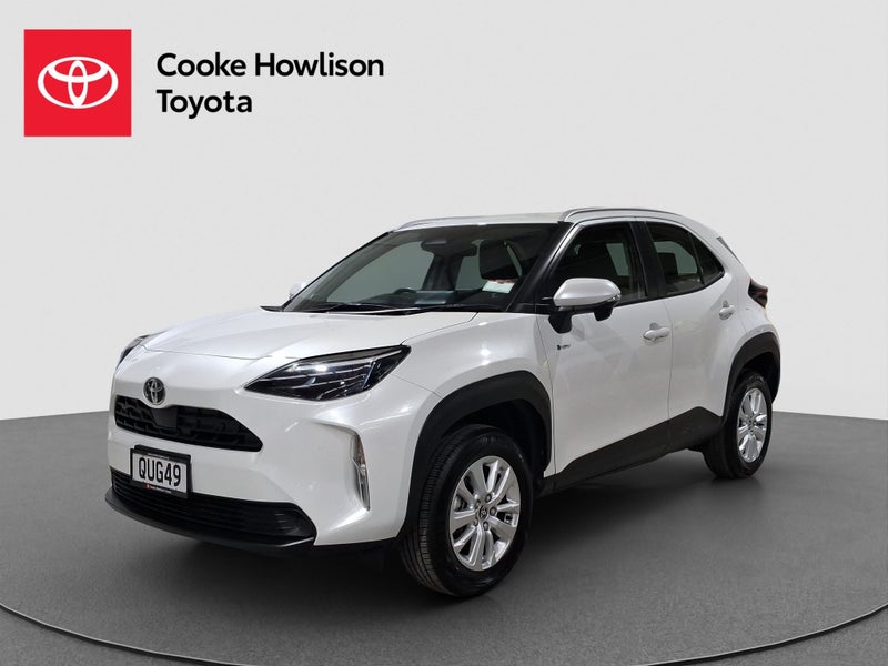 2024 Toyota Yaris Cross GX 1.5L Hybrid image 3