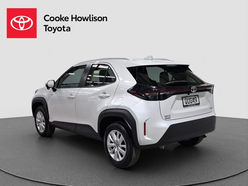 2024 Toyota Yaris Cross GX 1.5L Hybrid image 5