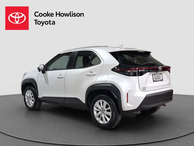 2024 Toyota Yaris Cross GX 1.5L Hybrid image 5