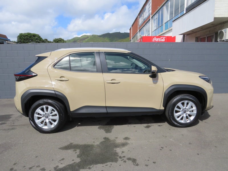 2024 Toyota Yaris Cross GX 1.5P HV image 4