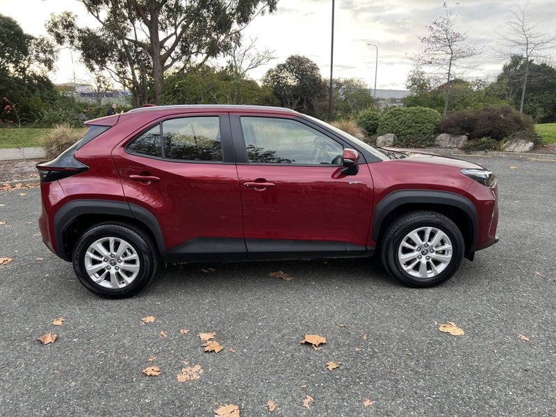 2024 Toyota Yaris Cross GX 1.5P HV image 3