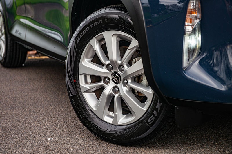 2024 Toyota Yaris Cross GX 1.5P HV ECVT FWD image 3