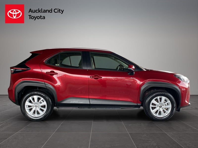 2024 Toyota Yaris Cross GX 1.5P HV ECVT FWD SUV... image 2
