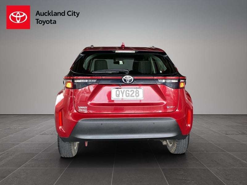 2024 Toyota Yaris Cross GX 1.5P HV ECVT FWD SUV... image 4