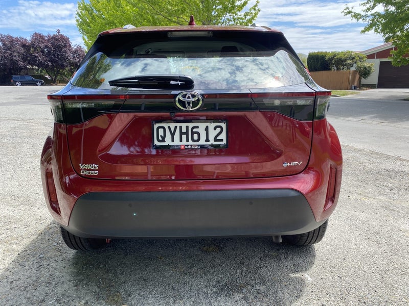 2024 Toyota Yaris Cross GX 1.5P HV ECVT FWD SUV image 4