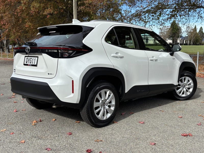 2024 Toyota Yaris Cross GX 1.5P HV ECVT FWD SUV image 5