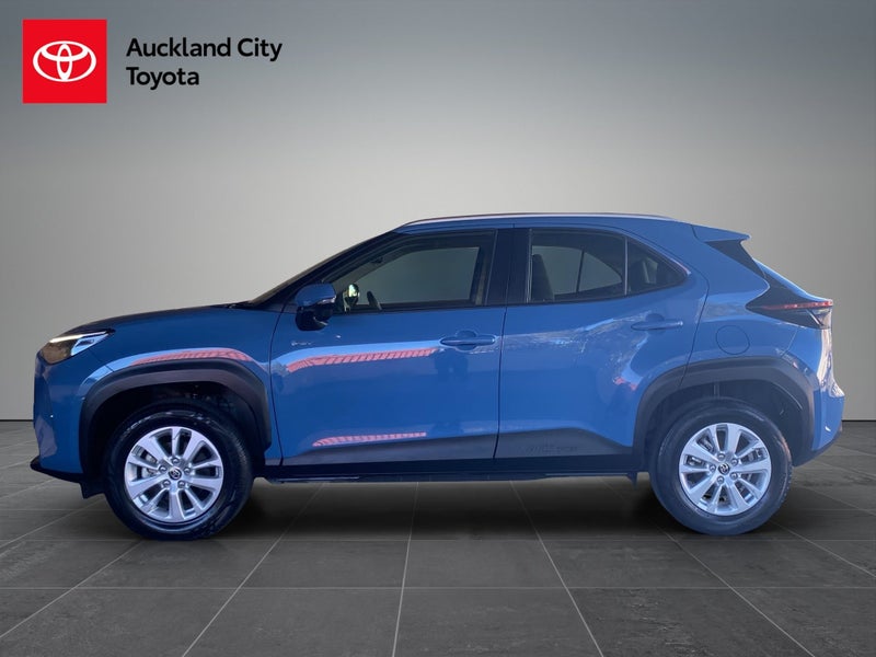 2024 Toyota Yaris Cross GX 1.5P HV ECVT FWD SUV... image 4