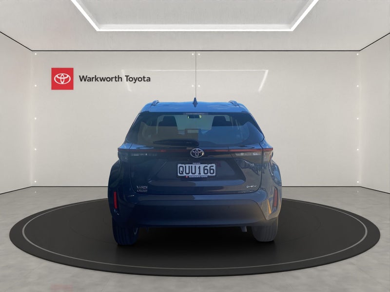 2024 Toyota Yaris Cross GX 1.5P HV ECVT FWD SUV... image 4