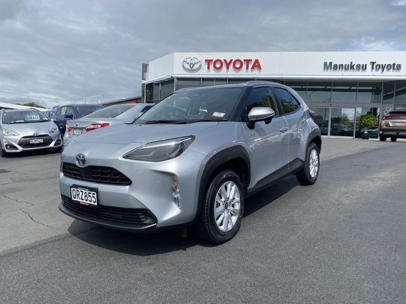 2024 Toyota Yaris Cross GX 1.5P HV SUV image 5