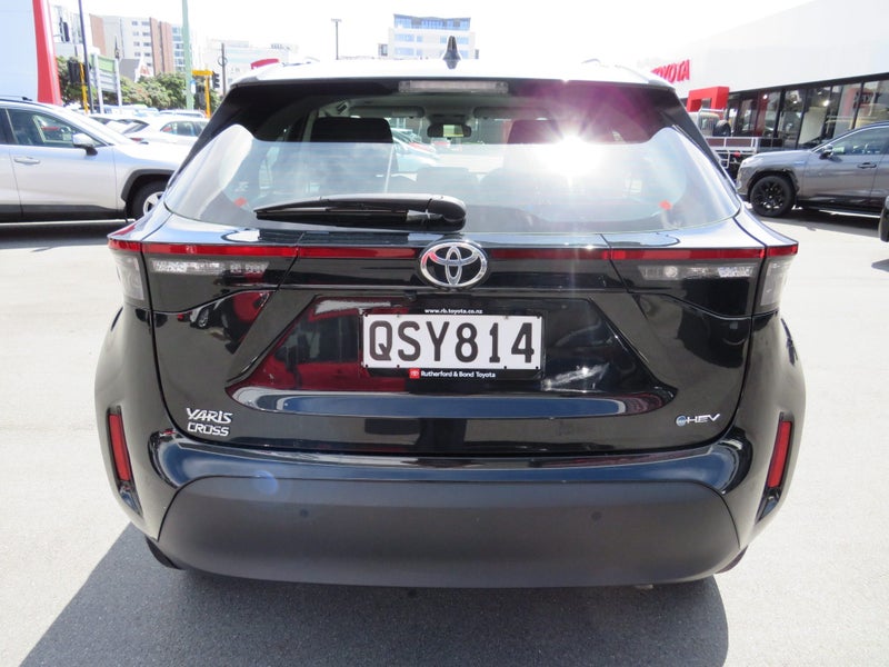 2024 Toyota Yaris Cross GX 1.5P HVybrid ECVT FW... image 5