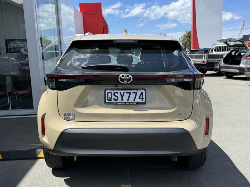 2024 Toyota Yaris Cross GX 1.5P HYBRID image 4