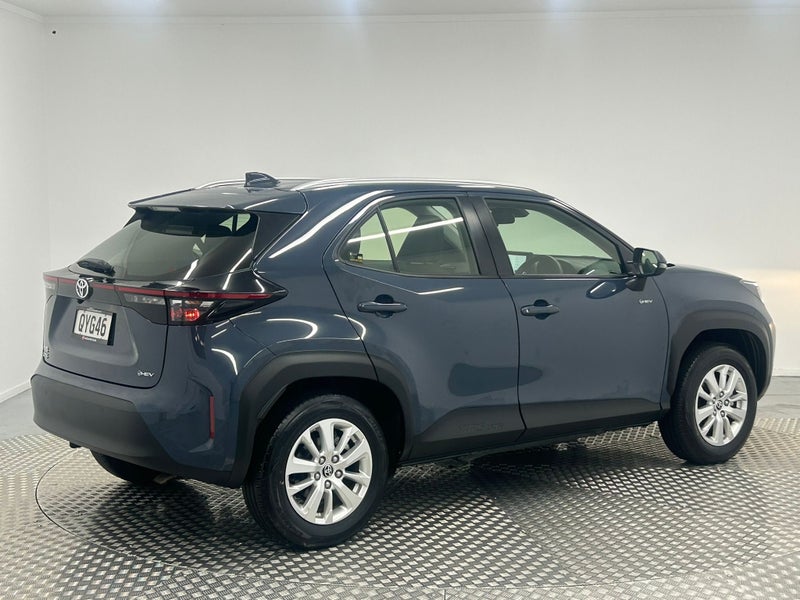 2024 Toyota Yaris Cross GX 1.5P Hybrid image 3