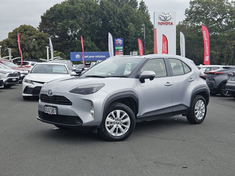 2024 Toyota Yaris Cross GX 1.5P HYBRID image 2