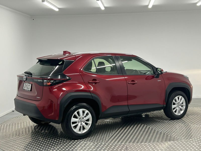 2024 Toyota Yaris Cross GX 1.5P Hybrid image 3