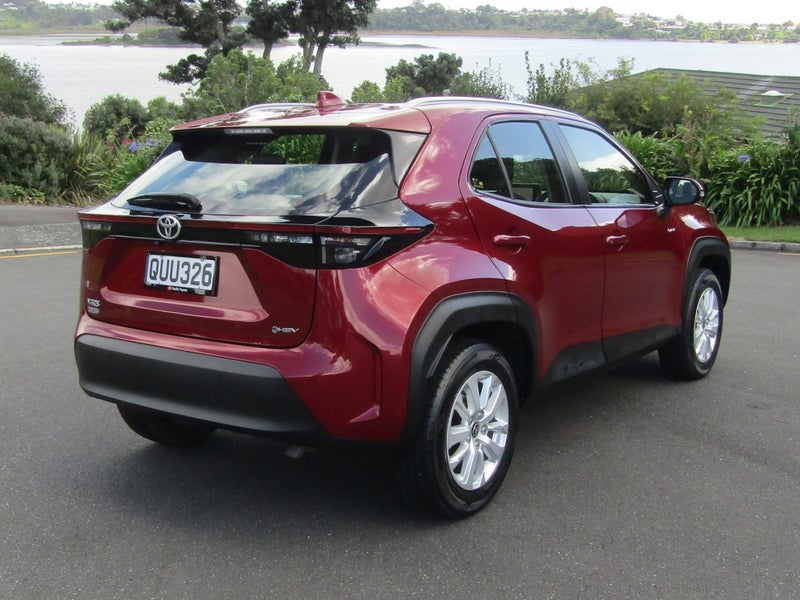 2024 Toyota Yaris Cross GX 1.5P HYBRID image 2