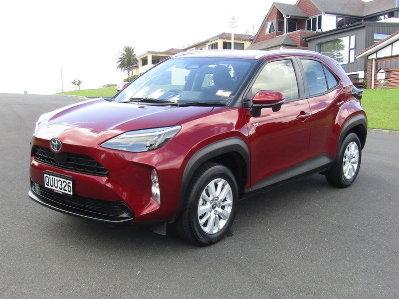 2024 Toyota Yaris Cross GX 1.5P HYBRID image 3