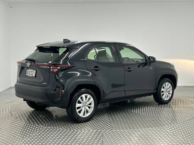 2024 Toyota Yaris Cross GX 1.5P Hybrid image 3