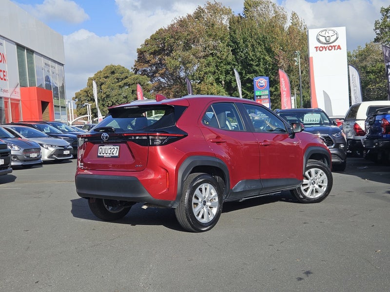 2024 Toyota Yaris Cross GX 1.5P HYBRID image 3