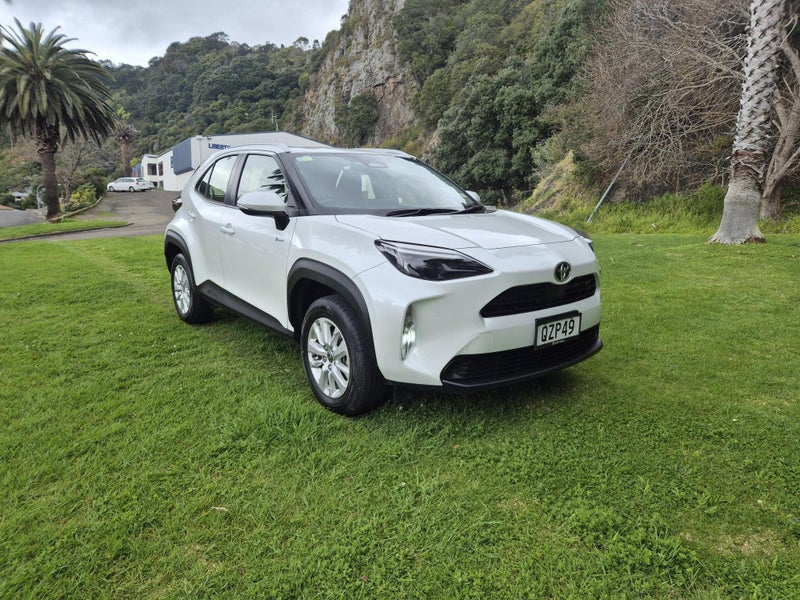 2024 Toyota Yaris Cross GX 1.5P Hybrid image 3